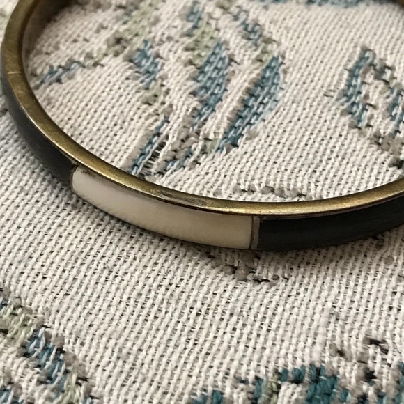 Costume Jewelry Bangle - cute for summer - Picture 8 of 8